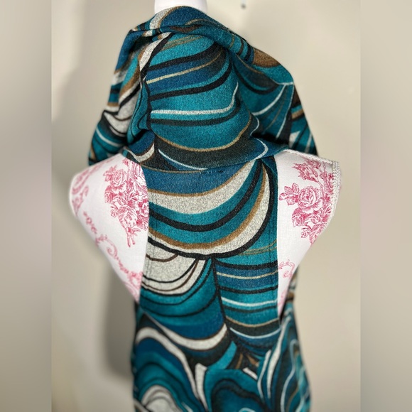 Green modern printed vest size Small - Picture 5 of 7